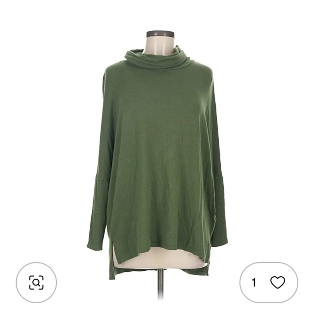 NWOT!  CASLON Light Gray Turtleneck long sleeve Top.